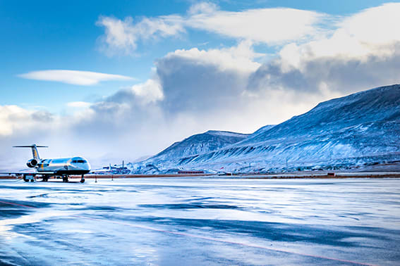 Plane lands in Svalbard, Norway